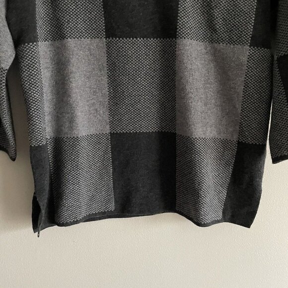 Max Studio Women SZ S Gray Plaid 3/4 Sleeve Pullover Tunic Hemline Sweater NWT - Picture 2 of 9